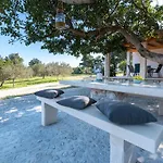 Rogac Villa *
